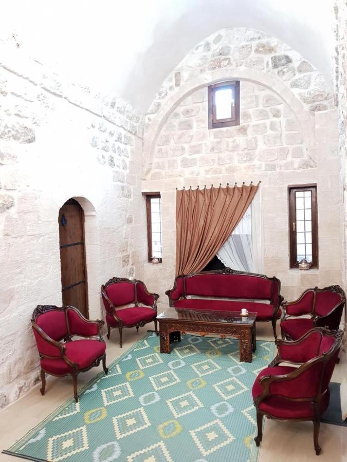 Mardin Tarihi Ulu Cami Yani, Tarihi Konak Exteriér fotografie