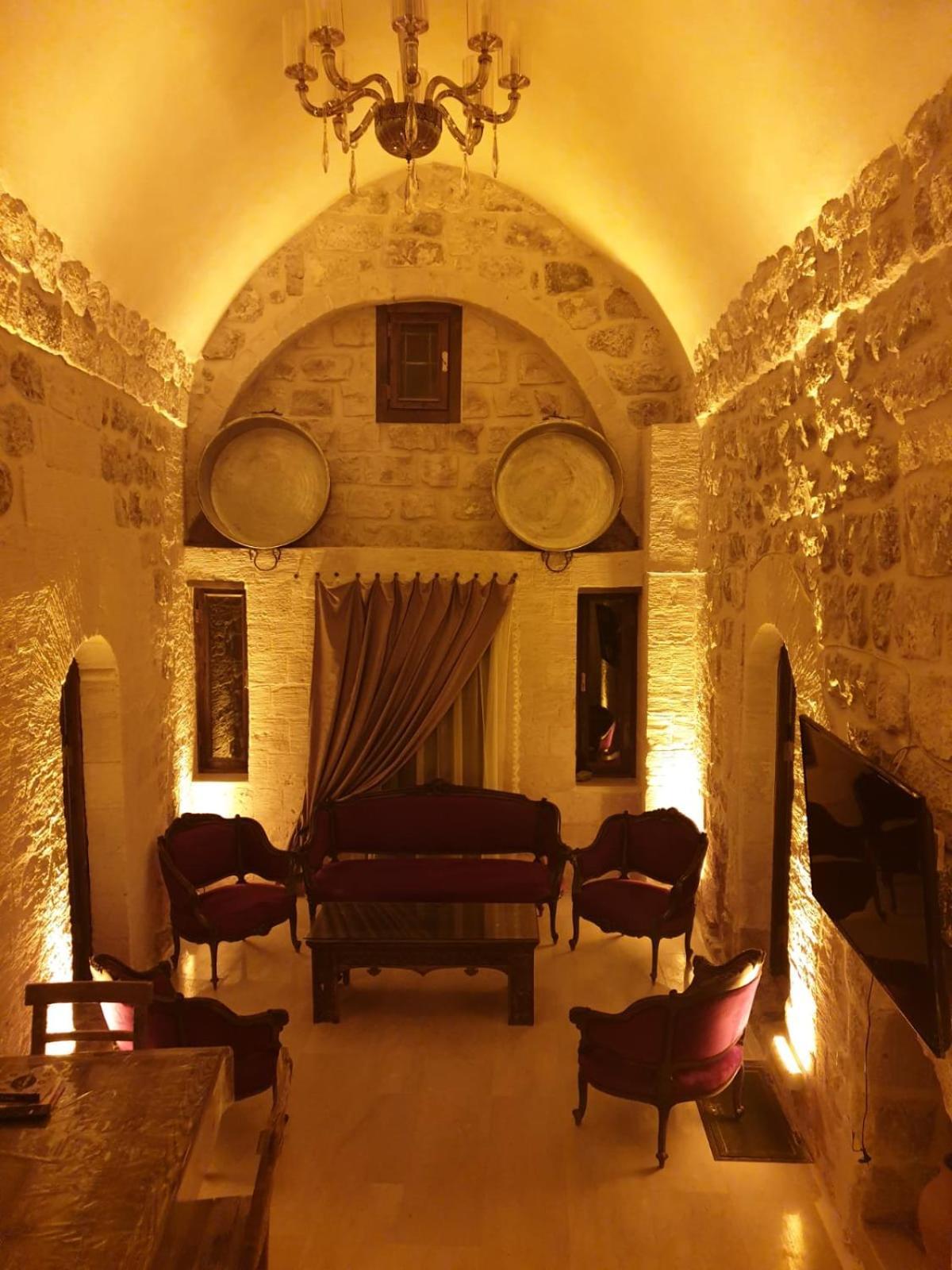 Mardin Tarihi Ulu Cami Yani, Tarihi Konak Exteriér fotografie